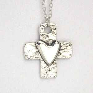New - Fashion Silver Cross Pendant Necklace with Heart Detail